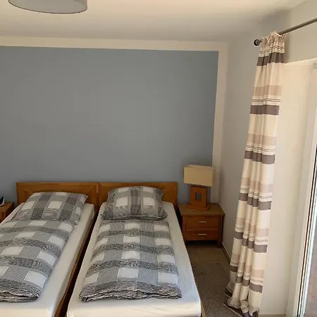 Ferienhaus Apartment Vierow